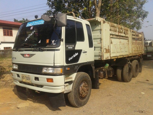 ขายรถสิบล้อสองเพลาดั้ม Hino 3m 240แรง รถปี40 สนใจโทร 080-1151964 โอม** ราคา 1100000