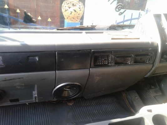 ขายรถสิบล้อสองเพลาดั้ม Hino 3m 240แรง รถปี40 สนใจโทร 080-1151964 โอม** ราคา 1100000