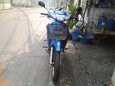 เวฟ125iหัวฉีดตาทเท้าปี46