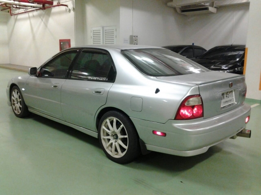 ขาย Honda acord ปี 94 ท้ายก้อนเดียว วางเครื่อง H22A เกียร์ธรรมดา เครื่องเสียงเต็มลำ