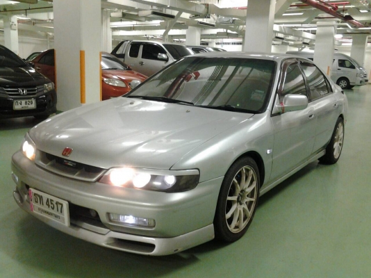 ขาย Honda acord ปี 94 ท้ายก้อนเดียว วางเครื่อง H22A เกียร์ธรรมดา เครื่องเสียงเต็มลำ