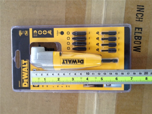 ตัวแปลงไขควงหัวงอ 90องศา DeWALT สำหรับงานไขน็อตในที่แคบถึง6ซม.เป็นแบบแม่เหล็กพร้อมดอกไขควง8แบบ