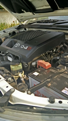 TOYOTA FORTUNER 3.0V(รุ่นท๊อปสุด) ขับ4WD 2011 NAVI เกียร์ออโต้ดีเซล สีขาวสะอาดตา