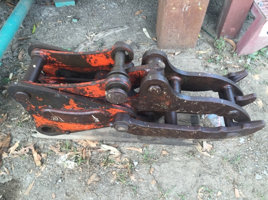 Fork หัวคีบเก่าญี่ปุ่น สำหรับรถขุดเล็ก PC20