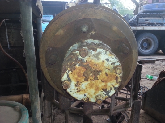 ขายเพลาท้ายรถหกล้อไว้ต่อเทรลเลอร์