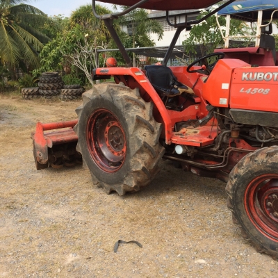 ขาย KUBOTA L4508 พร้อมดันหน้า(โรตารี่ขายแล้ว) ราคา 210,000 สอบถาม 0818618678 อ.แกลง จ.ระยอง