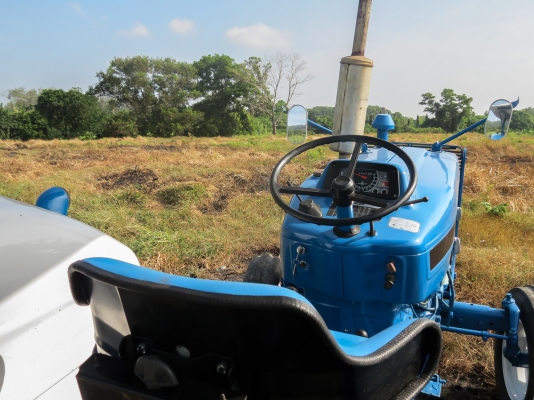 รถแทร็คเตอร์ Ford 4000