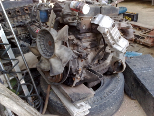 ขายเครื่องยนต์เก่า 4JG2