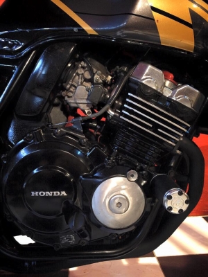 T&amp;T BIKE RAMA2 รถเข้าใหม่ครับ 62500 ฿HONDA CB400 ปี97 VS.S คาร์บูไฟฟ้าครับ อินวอย สรรพสามิตแท้ สีสวยเครื่องดี ศูนย์ตรงเซอร์วิสของเหลวเรียบร้อยระบบทุกระบบของรถ
