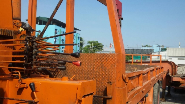 ขายด่วน 2 คัน 1.5 ครับ สนใจ ติดต่อ 0812995537 จ่าอู๊ด