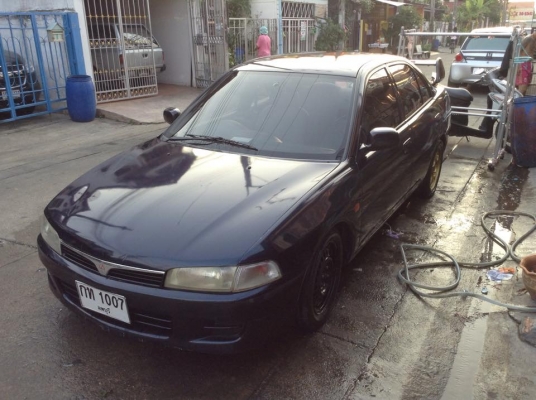ขายครับ MISUBISHI. LANCER. ปี99. พร้อมใช้ครับ เกียรธรรมดา แกสมีต้องเพิ่มถังเอาใช้ได้เลย เครื่องเกียรดี น้ำมันใช้ได้ปกติ. ภายในสะอาดสีพอได้ แม็กสวย. พร้อมใช้. ช้าอด 59000. กอล์ฟครับ. 085-359-4089 ดูรถสายไหมวงศกร