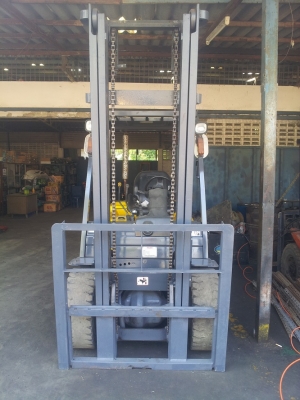 รถยกฟอร์คลิฟท์ Forklift TCM 3.0 ตัน ดีเซล เกียร์ออโต้ ยกสูง 4.0mm.