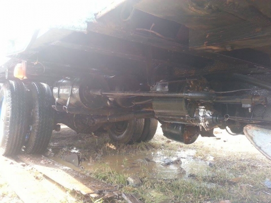 ขายเทรลเลอร์ หน้ายาวบรรทุกแบคโค เครื่อง165แรง เครื่องดี คัชซีสวย ยางดี สภาพพร้อมใช้งาน เอกสารพร้อมโอน สนใจโทร090-8588220คุณนะ ID:narong498 หรือ www.truck.in.th/498 หรือfb:ณรงค์ ซื้อขายรถมือสอง(เว็บไซต์ส่วนตัว)