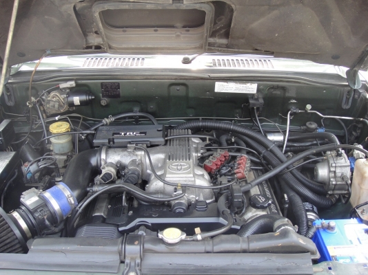 อีซูซุทรูเปอร์ ปี2002 เครื่อง1UZ-FE ตัวใหม่แรงประหยัด TROOPER  โฉมหน้าเหยี่ยว หลังคาซันรูฟ สีเขียว เกียร์ออโต้