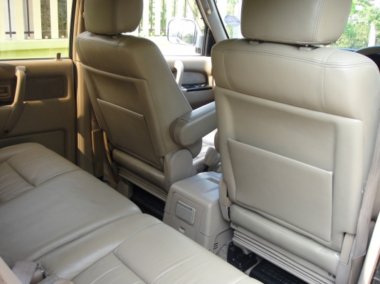 อีซูซุทรูเปอร์ ปี2002 เครื่อง1UZ-FE ตัวใหม่แรงประหยัด TROOPER  โฉมหน้าเหยี่ยว หลังคาซันรูฟ สีเขียว เกียร์ออโต้