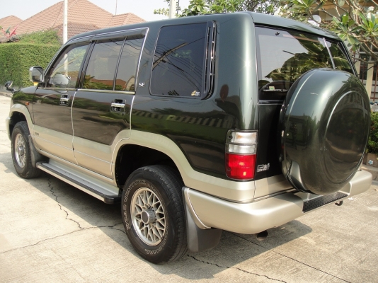 อีซูซุทรูเปอร์ ปี2002 เครื่อง1UZ-FE ตัวใหม่แรงประหยัด TROOPER  โฉมหน้าเหยี่ยว หลังคาซันรูฟ สีเขียว เกียร์ออโต้