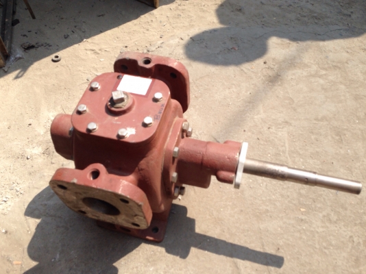 ขายเฟืองปั้มโครงทำจากอลูมิเนียมหล่อ สภาพสวย ไม่ได้ใช้นานตอนนี้ใบติดครับ