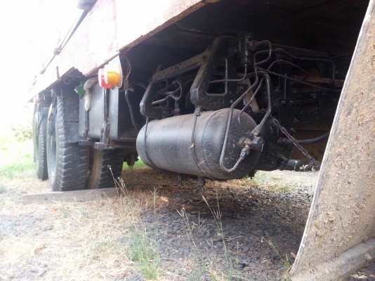 ขาย10ล้อ1เพลา เครื่องEH700 168แรง คัชซีหัวยาว เครื่องดี คัชซีสวย ยางดี สภาพพร้อมใช้งาน เอกสารพร้อมโอน สนใจโทร 090-8588220คุณนะ ID:narong498 หรือ www.truck.in.th/498 หรือfb:ณรงค์ ซื้อขายรถมือสอง(เว็บไซต์ส่วนตัว)