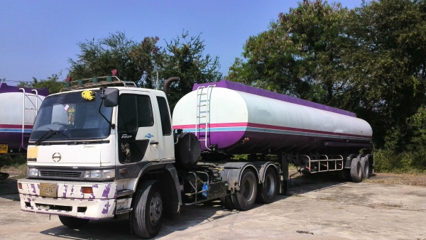 ขายหัวลาก Hino และ หางแท็งค์ ความจุ 38,000 ลิตร