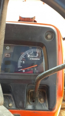 ขายรถไถ KUBOTA L3408 2เพลา ปี 51 34 แรง อุปกรณ์ ผานหน้าหลัง