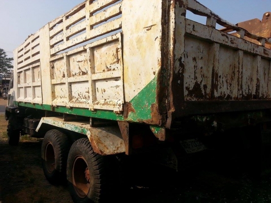 ขาย10ล้อ2เพลา ดั้มไอ้หลงFN527M-A เครื่อง195แรง พ.เพาเวอร์ เบรกทิฟฟี่ เครื่องดี คัชซีสวย ยางดี สภาพพร้อมใช้งาน เอกสารพร้อมโอน จัดไฟแนนซ์ได้ เงื่อนไขง่ายๆวันเดียวรับรถ สนใจโทร 090-8588220คุณนะ ID:narong498 หรือ www.truck.in.th/498 หรือfb:ณรงค์ ซื้อขายรถมือส