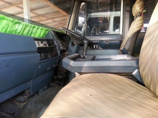 ขาย6ล้อ ดั้มร็อกกี้ FRR เครื่อง195แรง พ.เพาเวอร์ เบรกทิฟฟี่ เครื่องดี แอร์เย็น ยาง825R16 คัชซีสวย ยางดี สภาพพร้อมใช้งาน เอกสารพร้อมโอน จัดไฟแนนซ์ได้ เงื่อนไขง่ายๆวันเดียวรับรถ สนใจโทร 090-8588220คุณนะ ID:narong498 หรือ www.truck.in.th/498 หรือfb:ณรงค์ ซื้