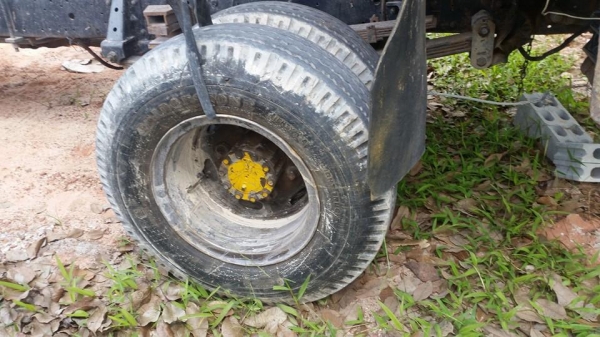 NPR 120 ฝาขาว รถห้างแท้ ราคาต่อรองได้!!!