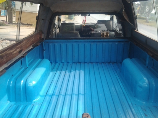 ISUZU KB เครื่องแน่น สภาพสวย ๆ พร้อมวิ่งใช้งาน