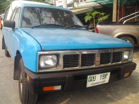 ISUZU KB เครื่องแน่น สภาพสวย ๆ พร้อมวิ่งใช้งาน