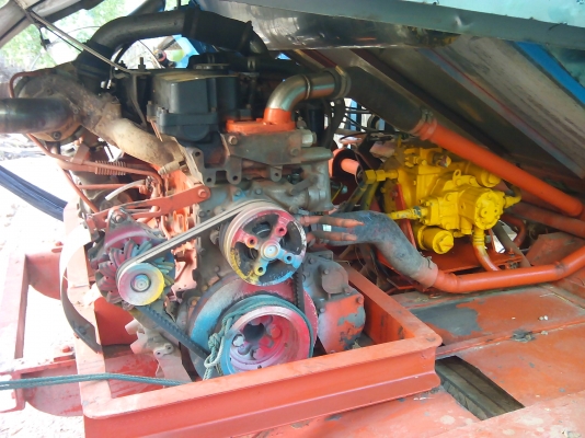 ขายรถเกี่ยวข้าว ปานเจริญ อุ้ม 2.5 ตัน   เครื่อง อิซูซุ230 เทอร์โบตัวเดิน 10 ปั้มไดกิ้น 22ราคาต่อลองได้ครับ