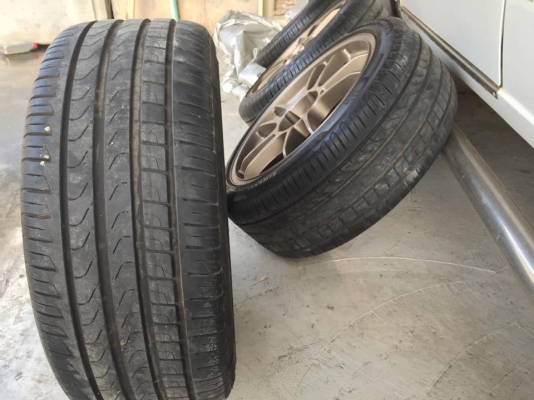 ล้อ+ยาง+น๊อตล้อproject mu  ขอบ18" กว้าง 9" 5/100-114 ติดยาง 235/40/18  0819620020