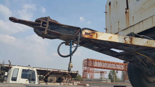 ขายหางพ่วงพื้นเรียบยาว6.1เมตรอู่เชิดชัย