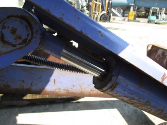 ขายรถขุด เก่านอก ยี่ห้อ : KOMATSU รุ่น : PC20-7E ซีเรียล. : 43427 เครื่องยนต์ : 3D82AE-3A-01864