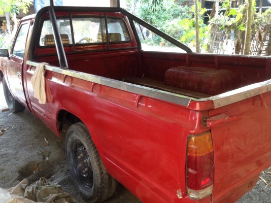 ขายนิสสัน720pro ทะเบียนโอน ขายนิสสัน720pro ทะเบียนโอน