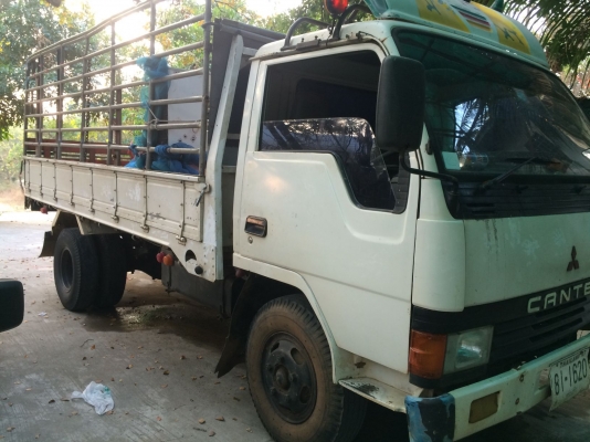 ขายหกล้อพร้อมใช้งาน เบรคทิฟฟี่ คัชชีสวย ยาง 8.25 หลังเอฟ