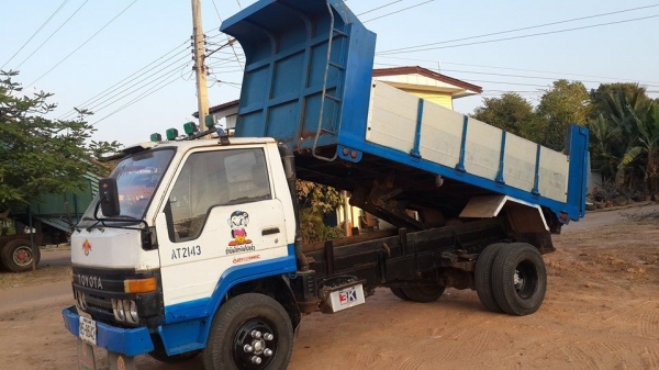 ขายดัมพ์6ล้อกลาง 5คิว toyota115 เครื่อง14B แชชซีสวย พ.เพาเวอร์ กระบะมิเนียมกระบอกดี เครื่องดี ภาษีทะเบียนเต็ม ยางดี กระบอกดัมพ์ดี