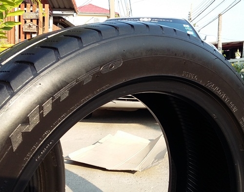 ยาง,225-50-17 Nitto Neogen สภาพดีไม่ปะปี11แก่ๆหนึ่งคู่ 2,000