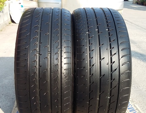 ยาง,245-35-19 TOYO T1Sport ดอกหนาไม่ปะปลายปี12หนึ่งคู่ 3,200