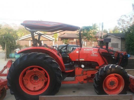 ขาย KUBOTA M 95 รถห้างออกมือหนึ่งมา รถปี 52