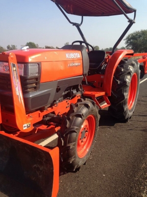 4508diสวยๆมาอีกแล้วครับ. ราคาแค่289000บาทครับ ส่งฟรครับภายใน400กิโลเมตร