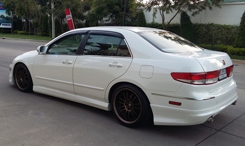Accord G7 3.0 สีขาวซันรูฟ Mugen RE30 TEIN 450,000 Accord G7 3.0 สีขาวซันรูฟ Mugen RE30 TEIN 450,000