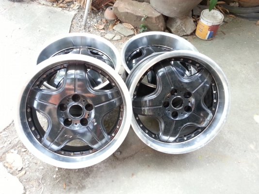 ขอบ18 หน้าตื้นหลังลึก