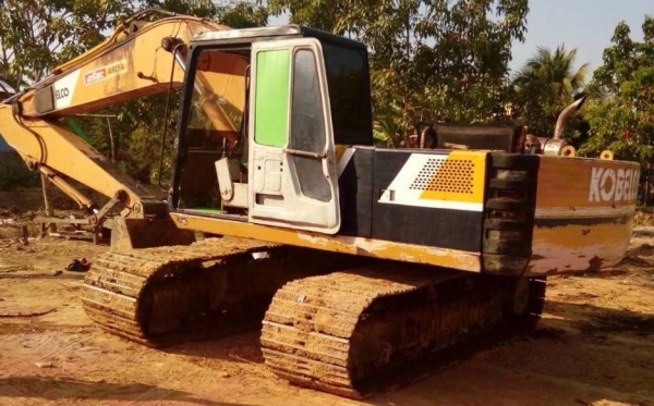 **560,000 บ.ต่อรอง**ขายแบคโฮ KOBELCO MARK-2 SK200 เครื่องเดิม ปั้มเดิม ปั้มK3V เครื่องดี แน่นดี ปั้มดี แรง ไม่มีเยิ้ม ทำงานดี เร็วดี บูมอาร์มดี มีปะหน่อย บุ้งกี๋หนา ไม่ผุ เอวดีแน่น ไม่แตกไม่ร้าว ช่วงล่าง70-80\% โซ่ดี เฟรมหนา ไม่ปะ แทร็กดีครบ โรลเลอร์ดี สป็ **560,000 บ.ต่อรอง**ขายแบคโฮ KOBELCO MARK-2 SK200 เครื่องเดิม ปั้มเดิม ปั้มK3V เครื่องดี แน่นดี ปั้มดี แรง ไม่มีเยิ้ม ทำงานดี เร็วดี บูมอาร์มดี มีปะหน่อย บุ้งกี๋หนา ไม่ผุ เอวดีแน่น ไม่แตกไม่ร้าว ช่วงล่าง70-80\% โซ่ดี เฟรมหนา ไม่ปะ แทร็กดีครบ โรลเลอร์ดี สป็
