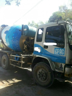 ขายรถโม่ปูนISUZU DECA270ปี48 มี4คันขายคันละ1550000 ขายรถโม่ปูนISUZU DECA270ปี48 มี4คันขายคันละ1550000