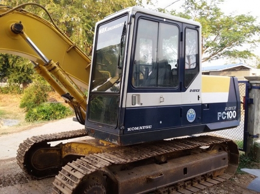 ขายแบคโฮ KOMATSU PC 100-5