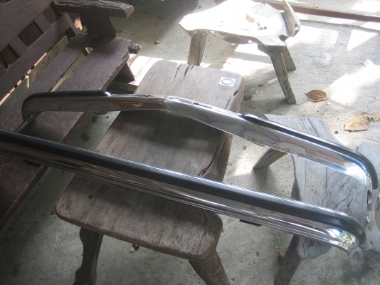 ขายกันชนแท้เบนซ์W123