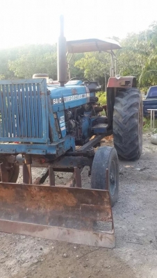 ขายรถไถฟอร์ด 6610