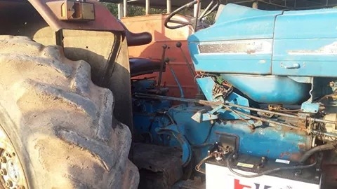 ขายรถไถฟอร์ด 6610