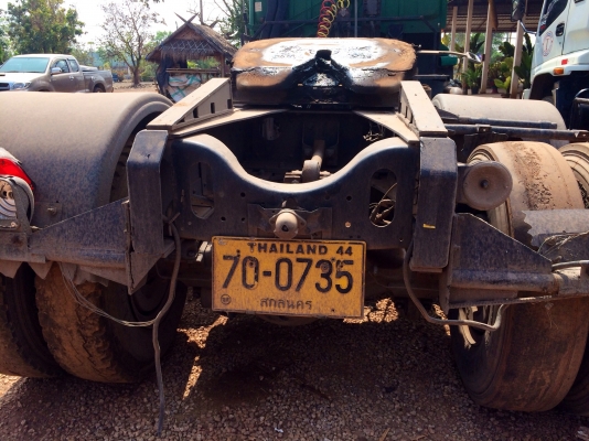 ขายด่วน  รถสิบล้อหัวลาก  ISUZU  DEGA  320  พร้อมใช้งาน  เอกสารพร้อม