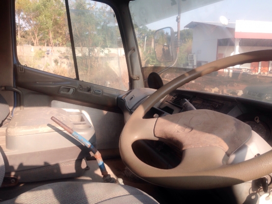 NISSAN UD 220 HP PE6 สิบล้อ 2 เพลา เทรลเลอร์ท้ายลาดขึ้นรถแบ็คโฮร CAT 320 ได้เลยครับไม่มีปัญหา เครื่องแรงดีแน่นดี หัวเก๋งตาหวานของมิตซูบิชิ FUSO ลงเล่มครบพร้อม ภายในห้องเก๋งคอนโซลสวยครบ พวงมาลัยธรรมดา ช่วงล่างใหญ่ 2 เพลาเดิมๆ คัชซีสวยไม่มีแตกไม่บวมเลย เอกส NISSAN UD 220 HP PE6 สิบล้อ 2 เพลา เทรลเลอร์ท้ายลาดขึ้นรถแบ็คโฮร CAT 320 ได้เลยครับไม่มีปัญหา เครื่องแรงดีแน่นดี หัวเก๋งตาหวานของมิตซูบิชิ FUSO ลงเล่มครบพร้อม ภายในห้องเก๋งคอนโซลสวยครบ พวงมาลัยธรรมดา ช่วงล่างใหญ่ 2 เพลาเดิมๆ คัชซีสวยไม่มีแตกไม่บวมเลย เอกส